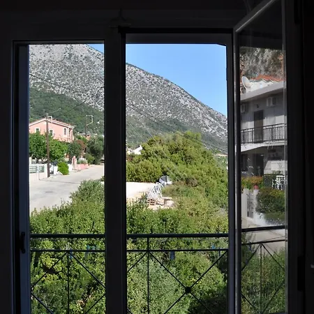 Pagonis Apartment